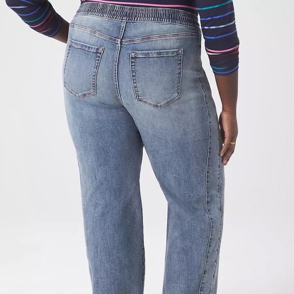 Lane Bryant Pull On High Rise Wide Leg Jean NWT Size 16 - Picture 2 of 6